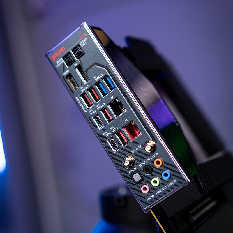 七彩虹 iGame Z790D5 VULCAN X V20 火神DDR5 图 5