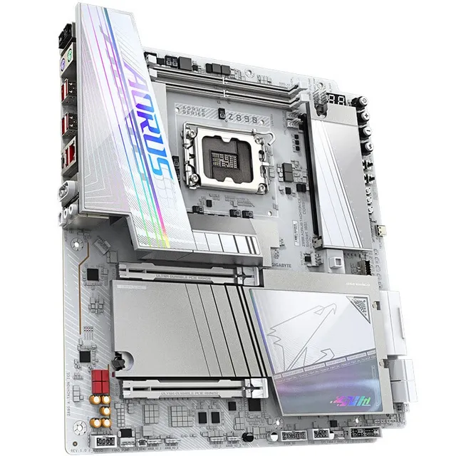 技嘉 钛冰雕Z890 AORUS TACHYON ICE DDR5 WIFI7