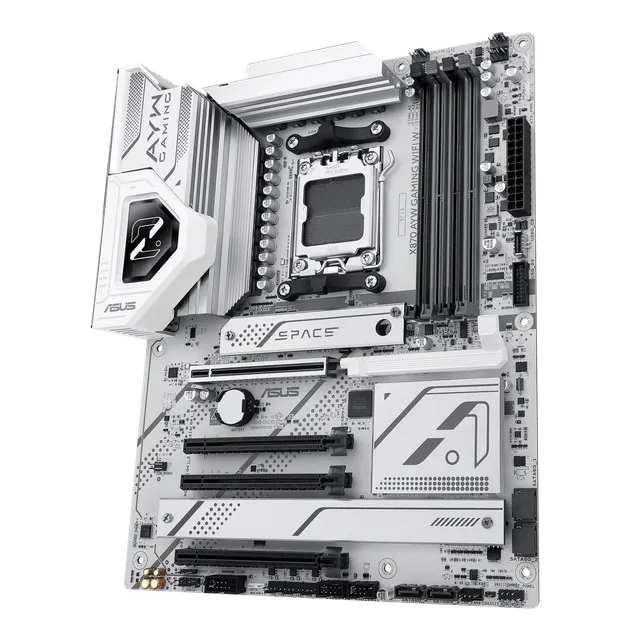 华硕 X870 AYW GAMING WIFI W 哎呦喂