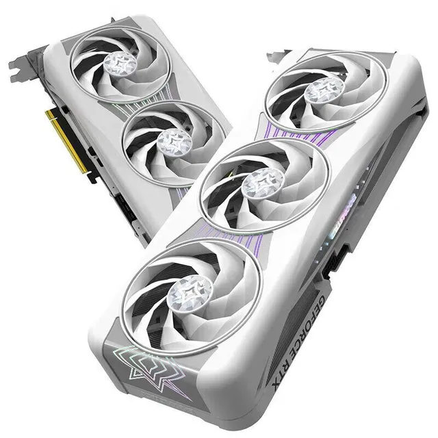 影驰 GeForce RTX 5080 星曜LUNA OC