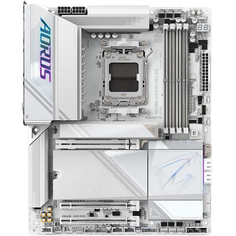 技嘉 冰雕X870E AORUS PRO ICE WIFI7 DDR5