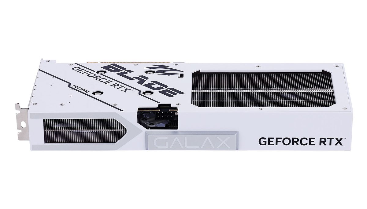 影驰 GeForce RTX 5050 圣刃 OC 图片 5
